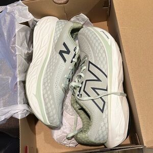 New balance fresh foam X 1080 v 14 . UNISEX